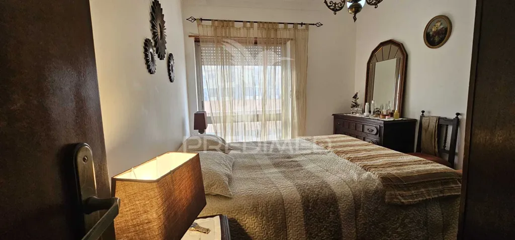Magamistoad - Central T3 Apartment with Balcony in Samora Correia