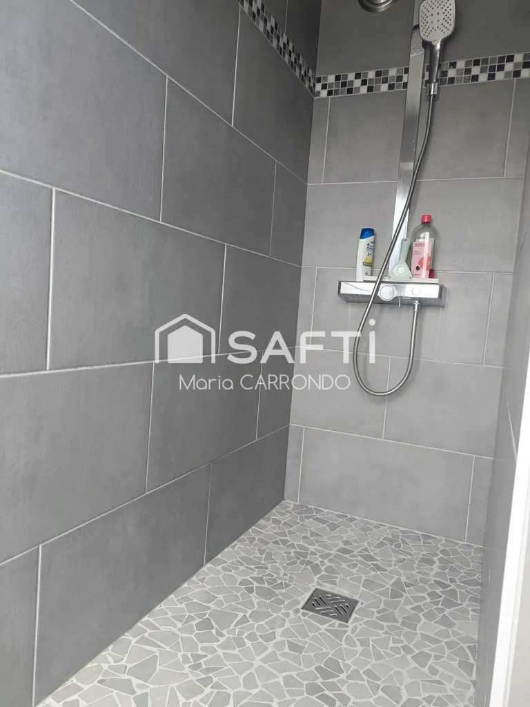 Salles de bain - Appartement 4 Pièces avec Parking à Saint-Saulve