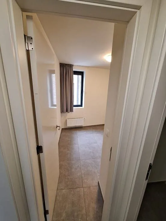 Esik - Luxury Flat with Terrace in Knesselarestraat