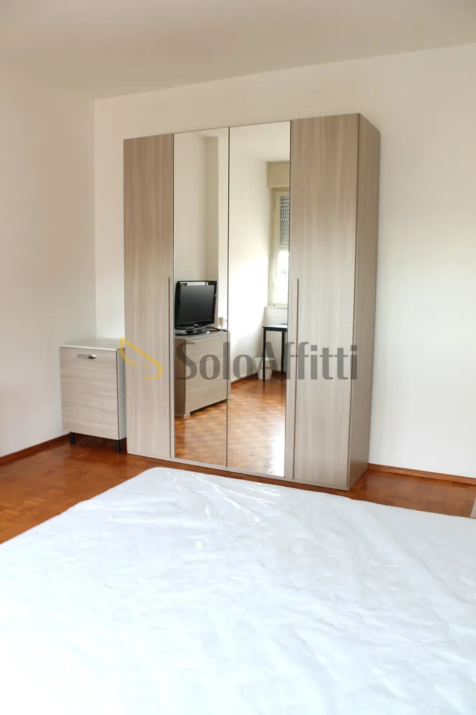 Chambres - Shared Apartment with Modernised Rooms in City Centre
