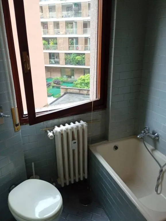 Salles de bain - Luxury Flat to Restructure near Piazza Emilia, Milan