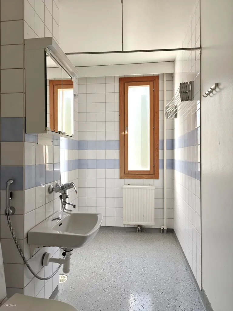 Vannitoad - 3-Bedroom Apartment with Balcony in Lahti