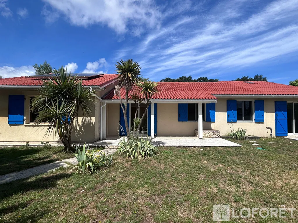 Esterno - 6-Piece House with Pool in Le Teich