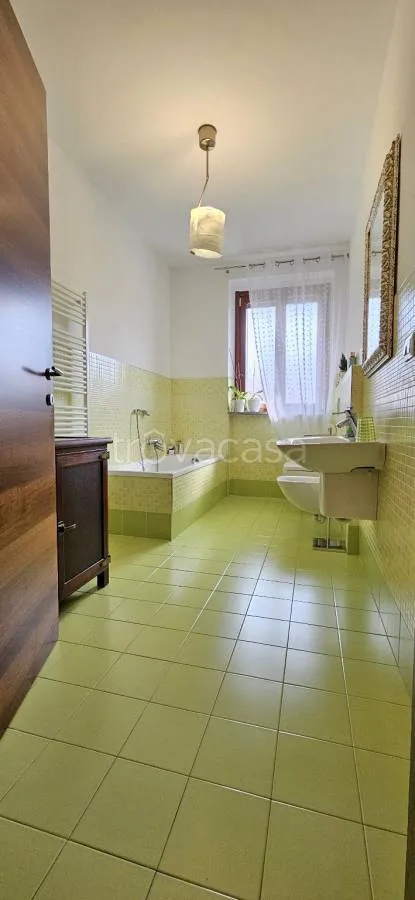 Vannitoad - Apartment with Balcony and Box in Chivasso