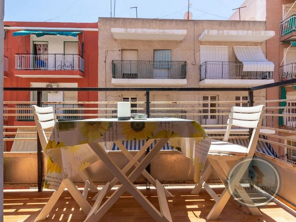 Rõdu - Apartment with Balcony in Carrús Est