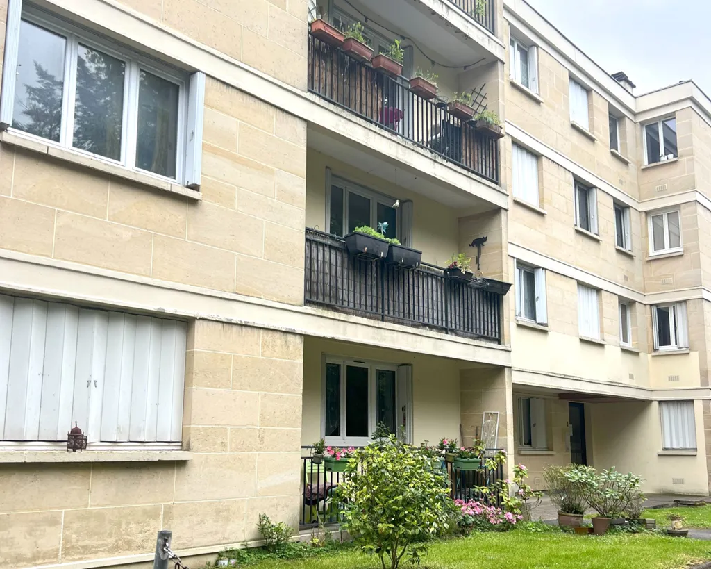 Aed - Apartment with Balcony in Triel-sur-Seine