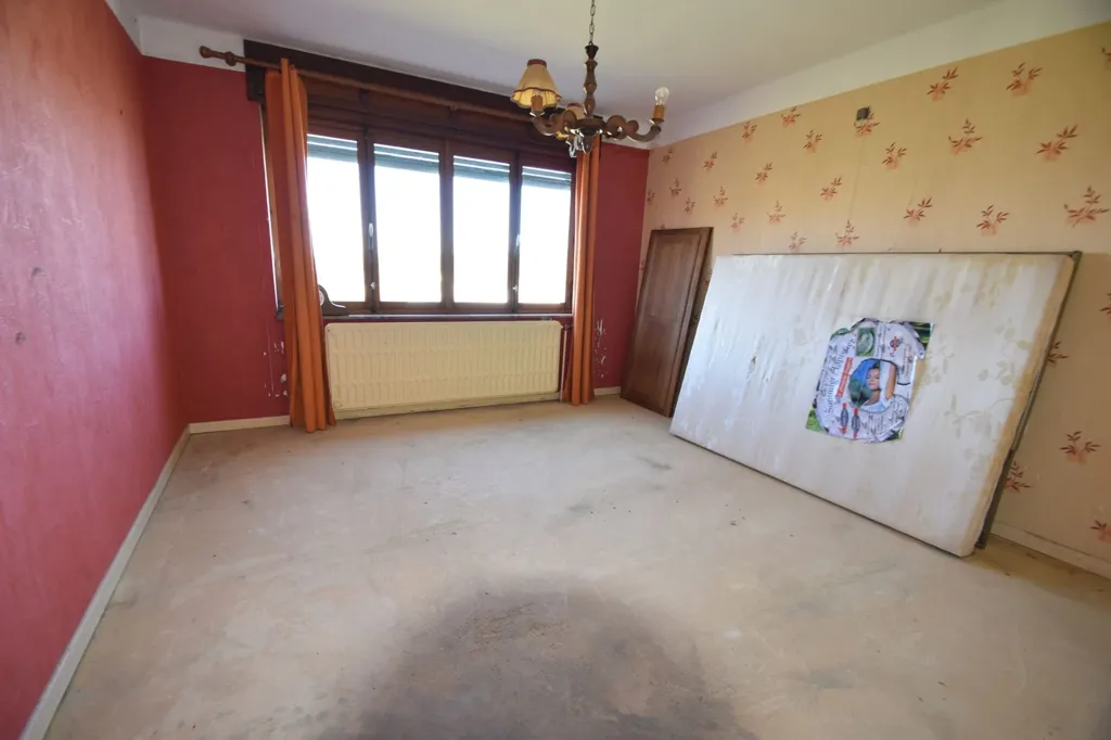 4-bedroom house in Musson