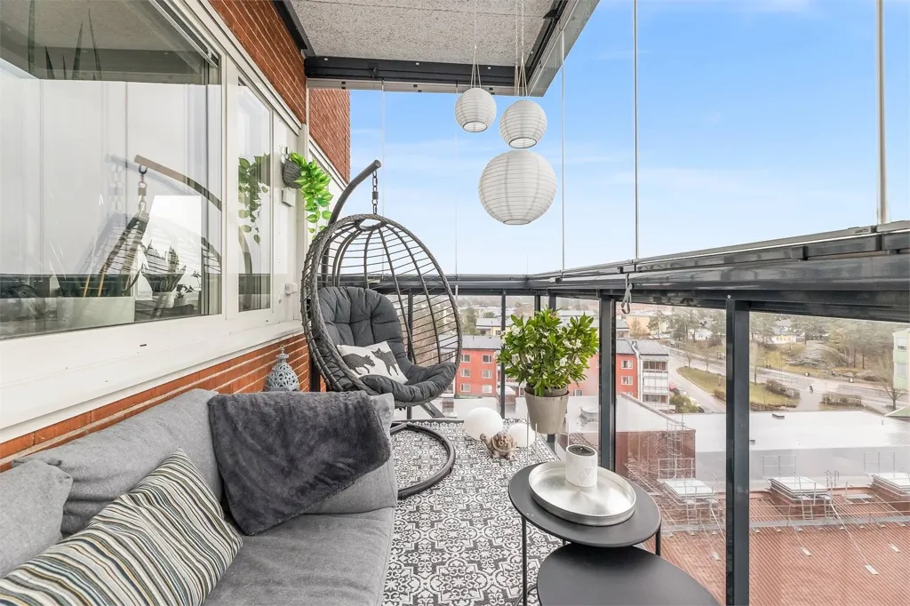balcony