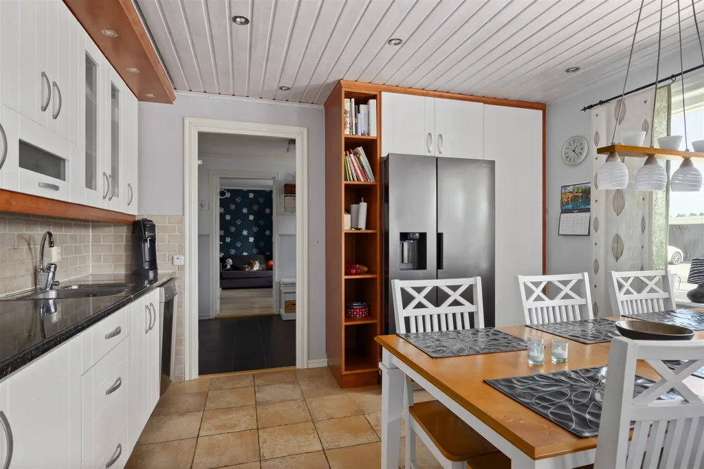 Cuisine - One-Storey Villa with Pool in Lerdala