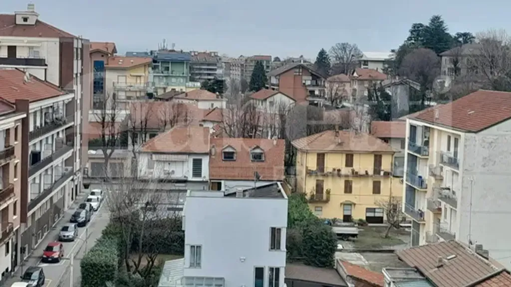 Balcony - Rented Flat with Balcony in Rivoli