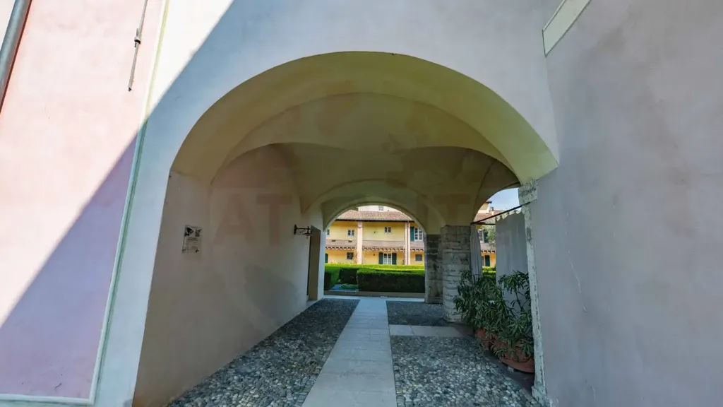Aed - Duplex in Exclusive Residence, Castegnato