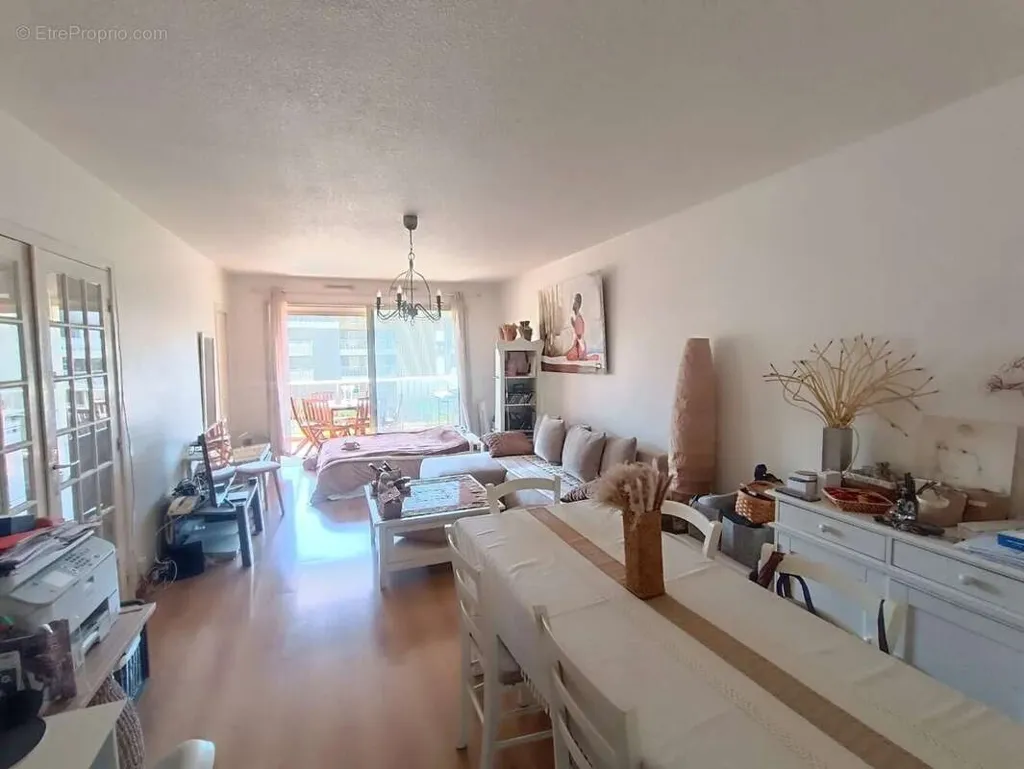 living_room
