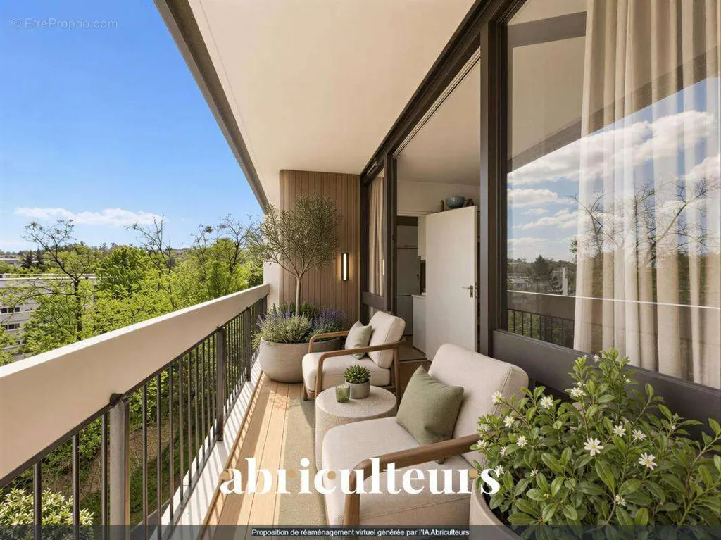 Balcone - Penthouse Apartment with Panoramic View in Garches