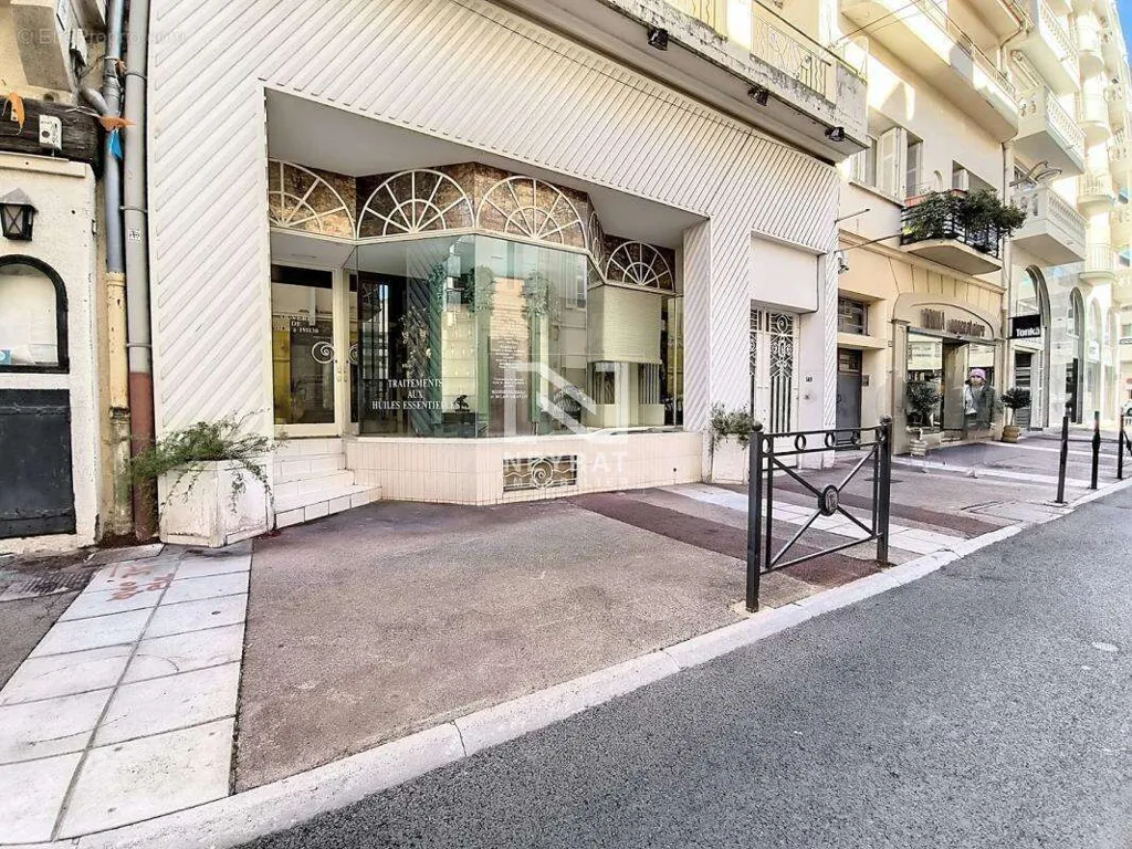 Esterno - City Centre Commercial Lease in Saint-Raphaël