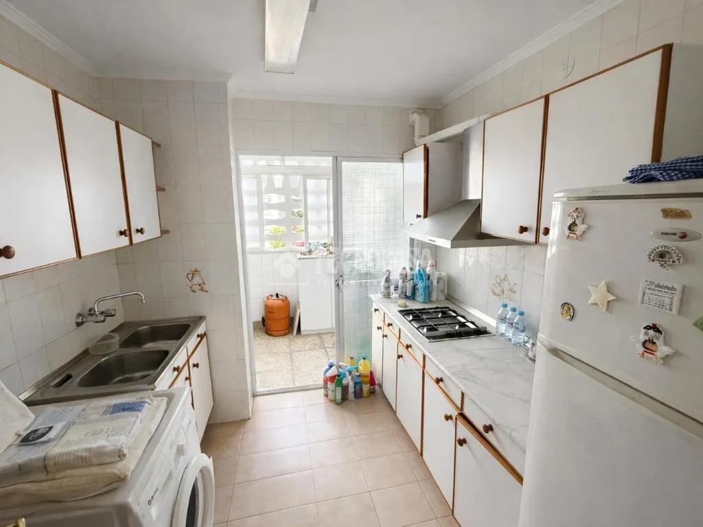 Köök - Apartment with Terrace in La Unión