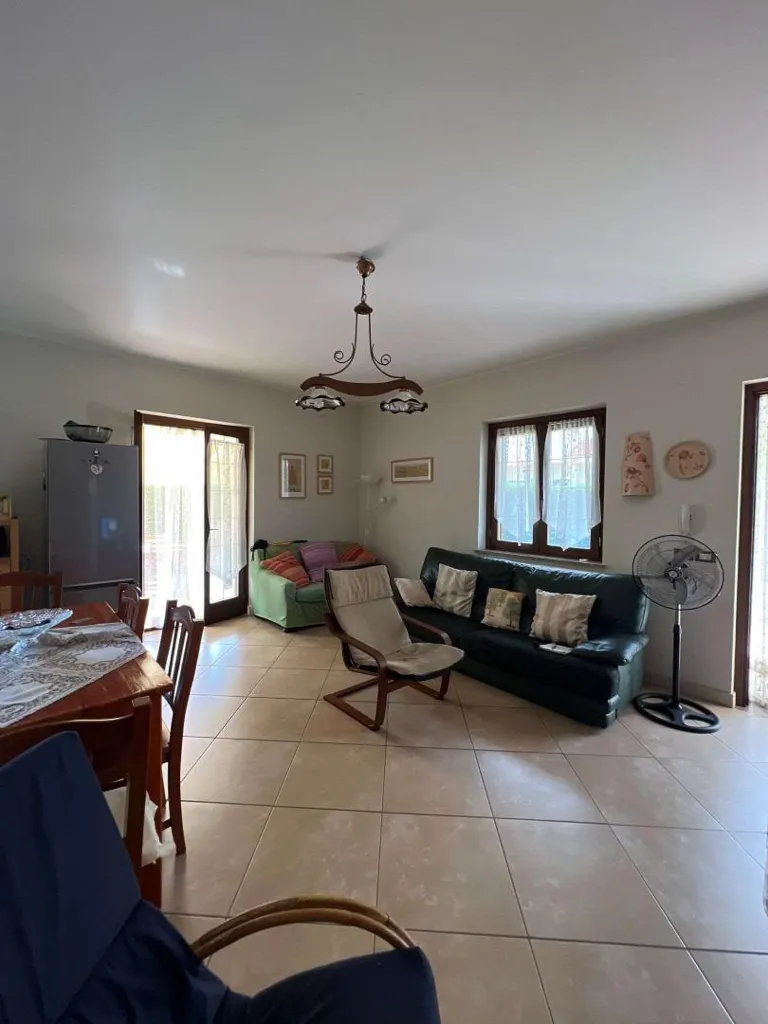Elutuba - Apartment with Garden in Scalea
