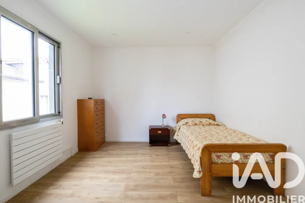 Magamistoad - Character House with Garden in Alfortville