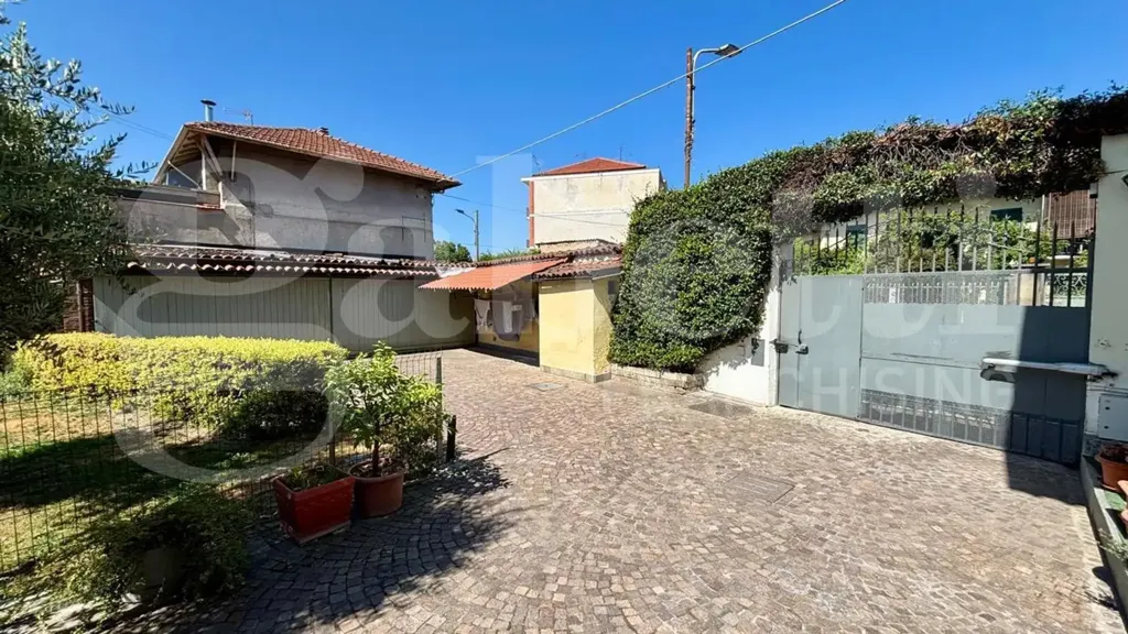Extérieur - Terraced Villa with Garden in Rivalta di Torino