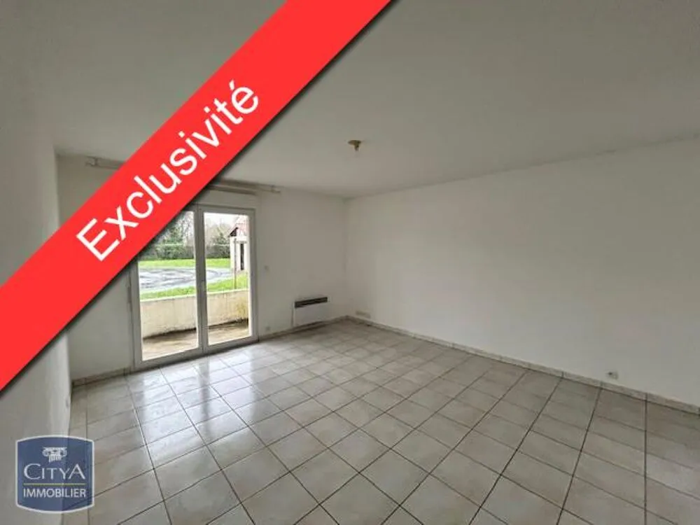 Toad - 2-Bedroom Apartment with Parking in Vendée