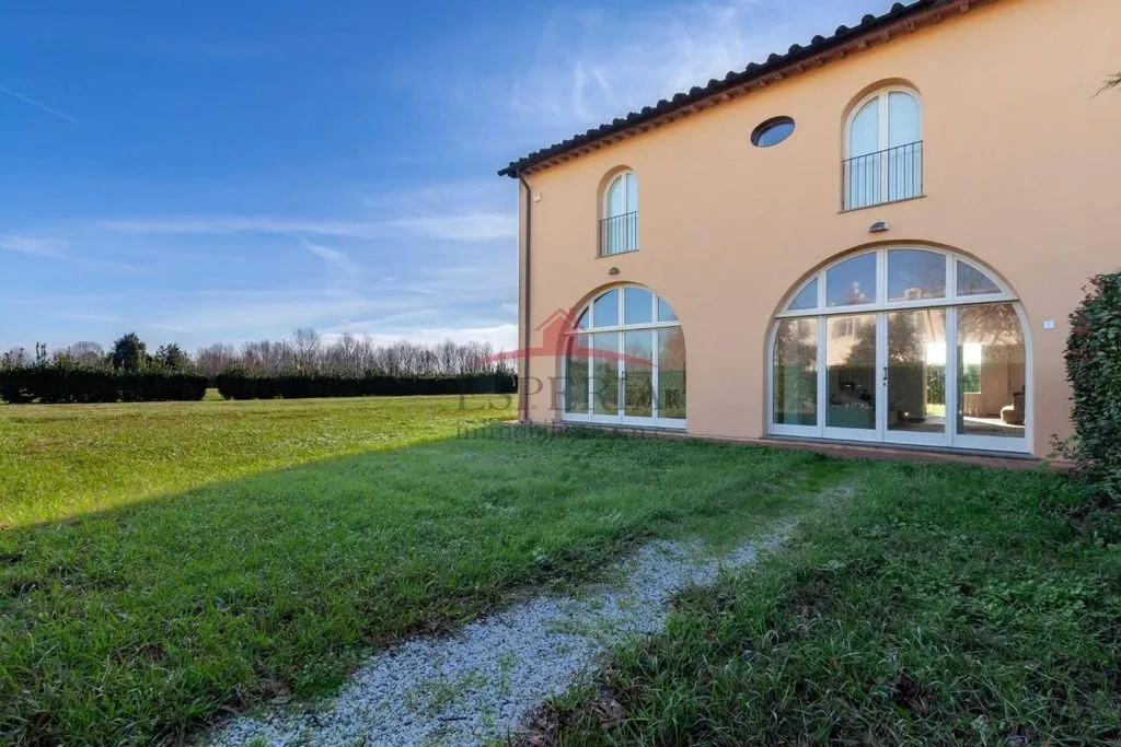 Välivaade - Luxury Terraced House with Garden in San Giuliano Terme