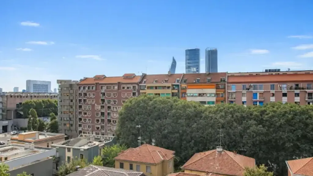 Balcon - Penthouse with Large Terrace in Milan