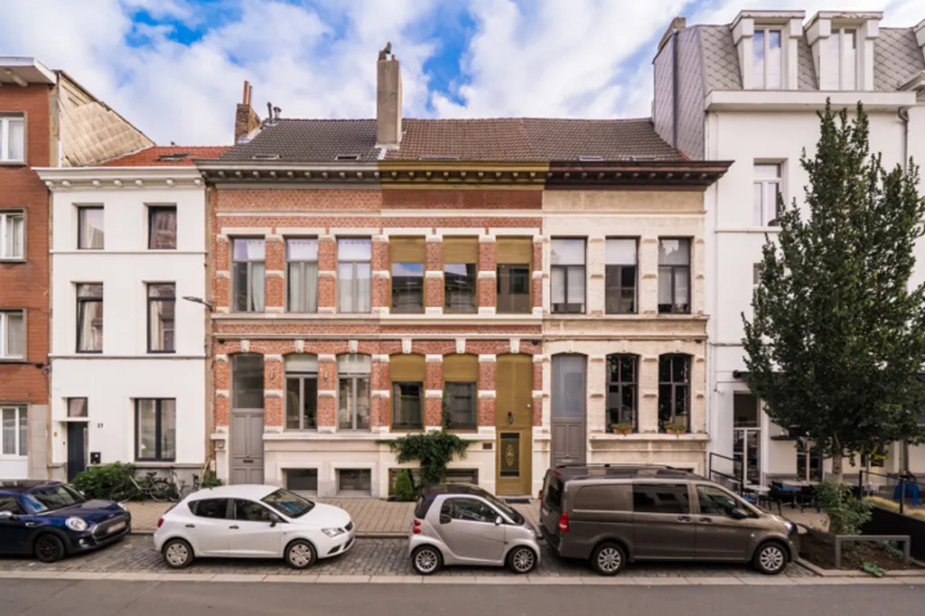 Esterno - Heritage House with Staircase in Antwerp