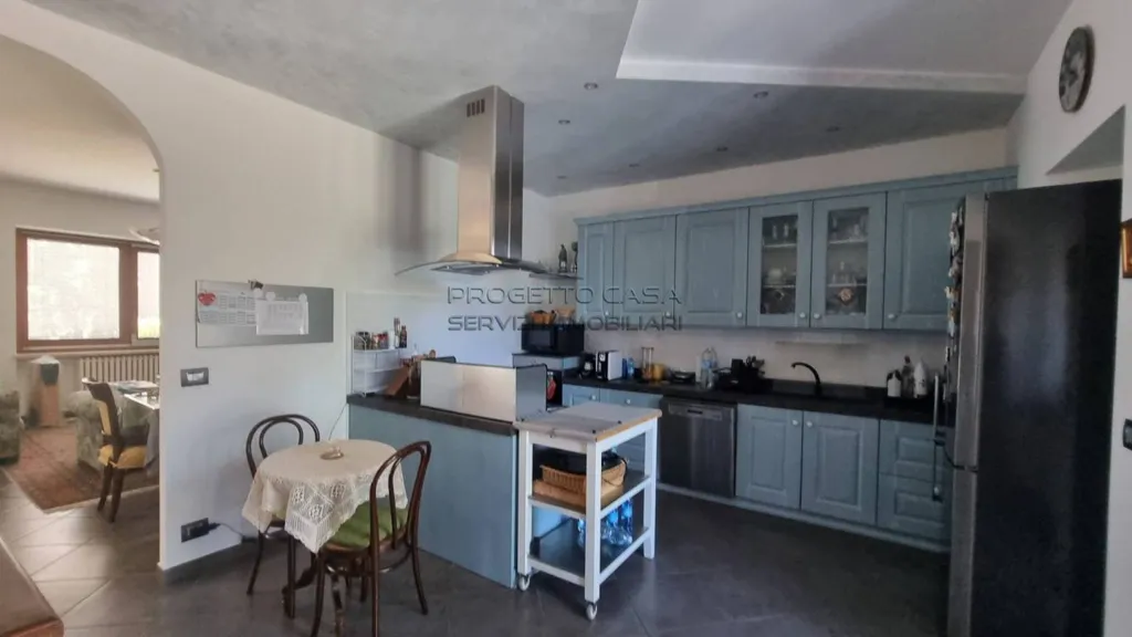 Cuisine - Semi-detached Villa with Garden in Bra