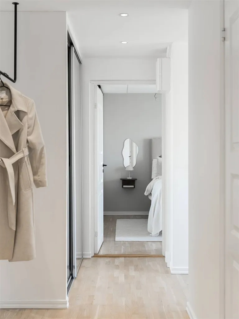 Pièces - Renovated Apartment with Balcony in Lindeborg