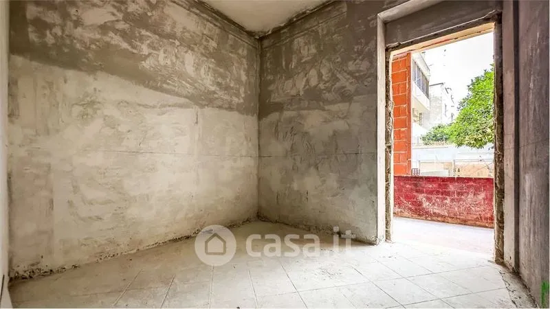 Pièces - Trilocale with Private Garden in Cagliari