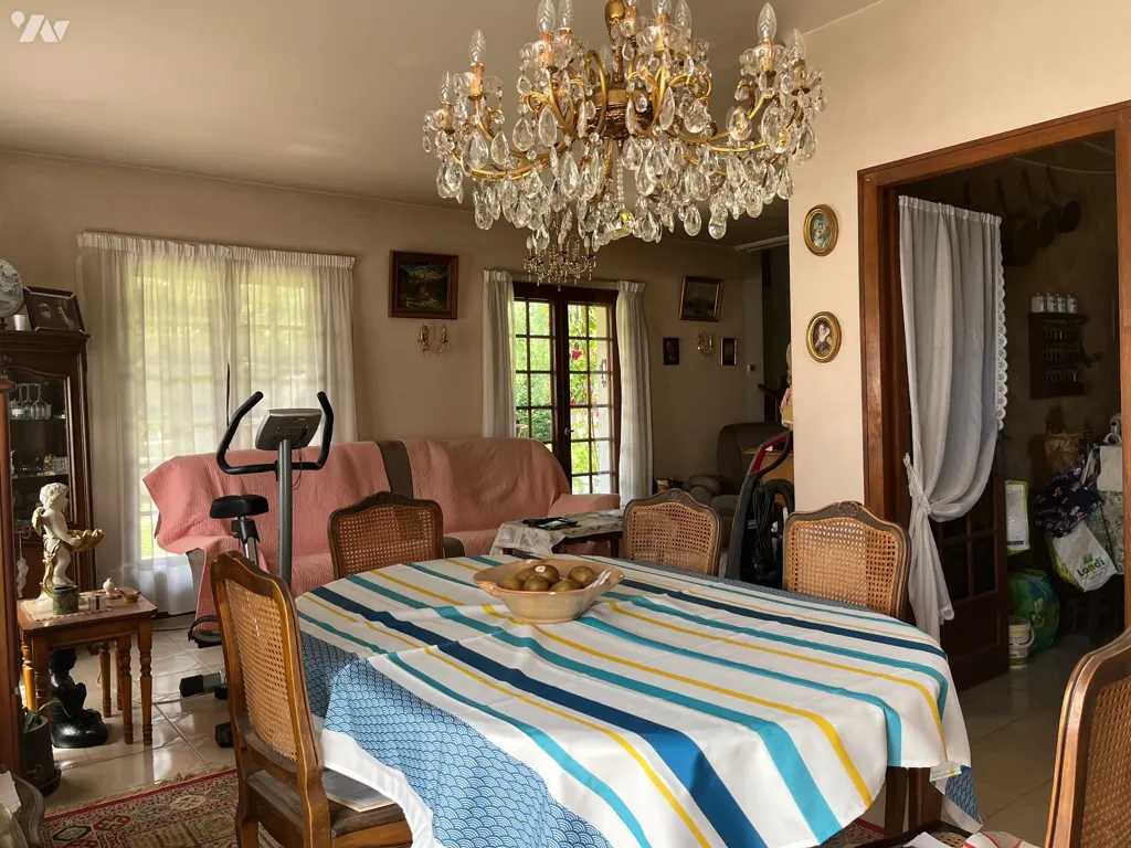 Sala da pranzo - House with Garden in Divonne-les-Bains