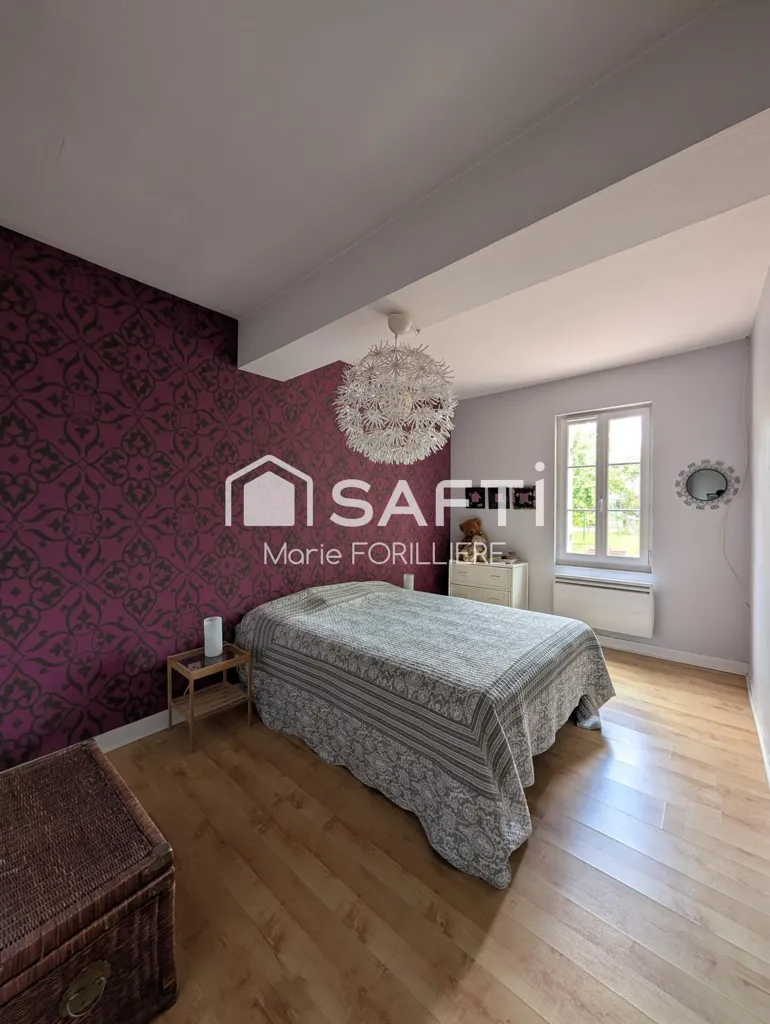 Chambres - Propriété aux Volumes Rares avec Jardin à Bayas