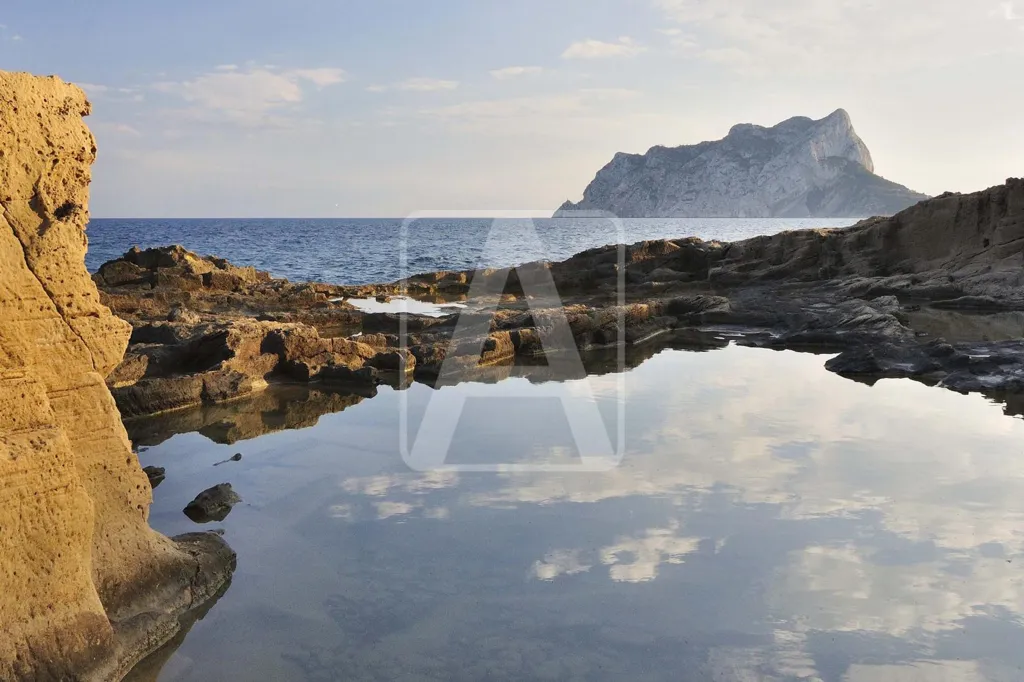 Urban Plot with Panoramic Sea Views in Benissa