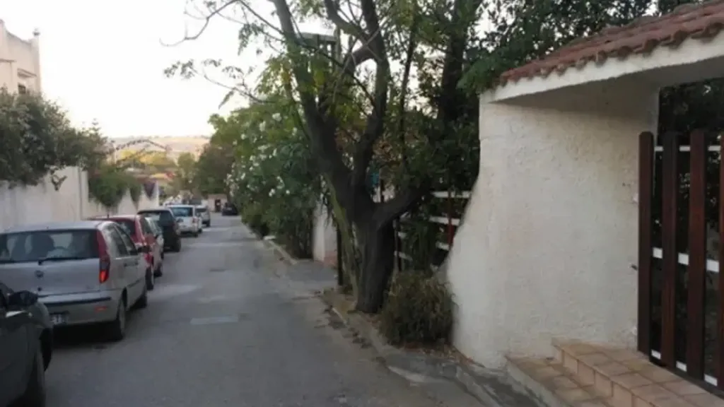 Exterior - Villa with Sea View in Menfi