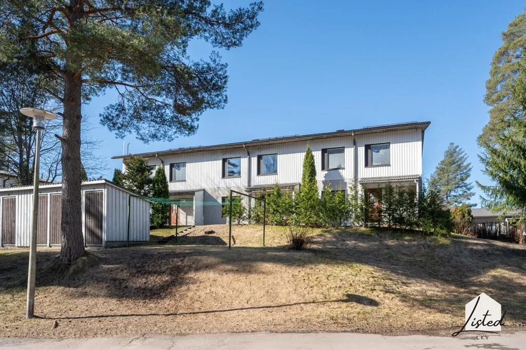 Välivaade - Terraced House with Sauna in Niipperi, Espoo