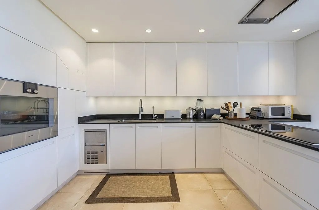 Köök - Duplex with Pool in Marbella's Golden Mile