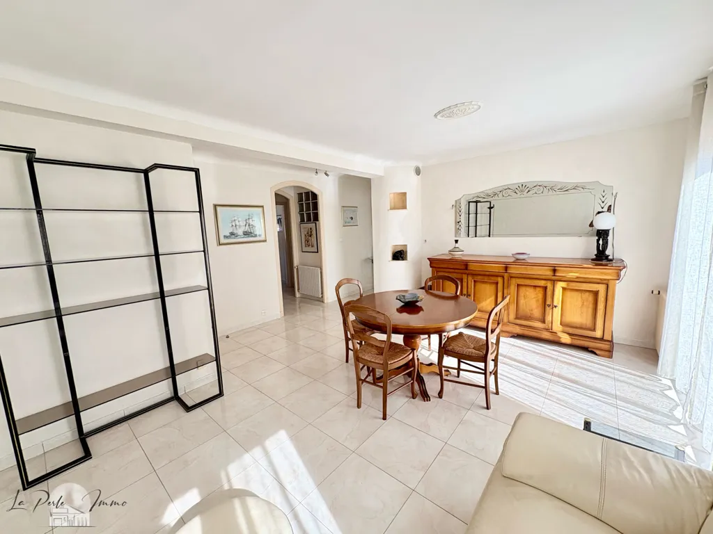 Salle à manger - Appartement F4 avec Parking et Jardin à Perpignan