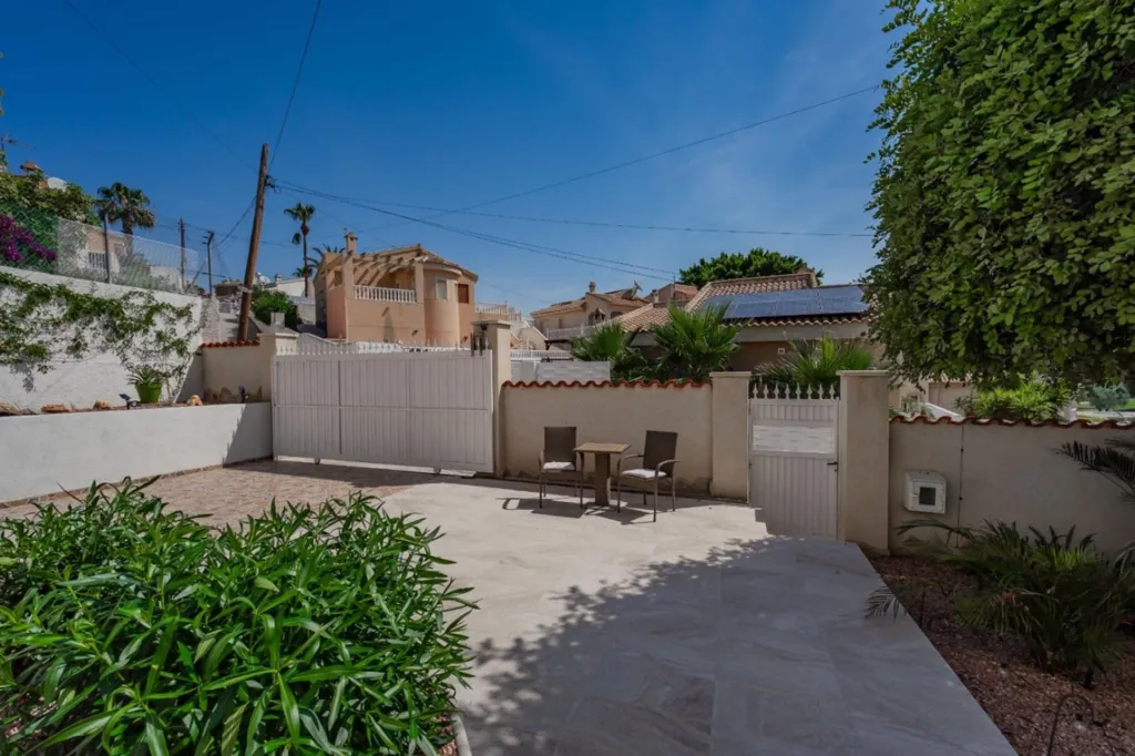 Aed - Luxury Villa with Heated Pool in Ciudad Quesada