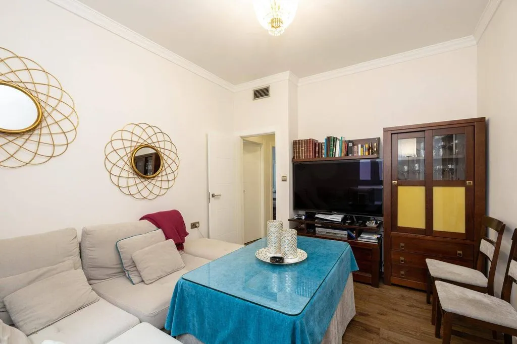 Elutuba - Luxury Flat with Balcony in Granada