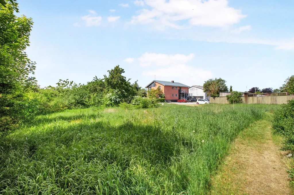 Jardin - Year-Round Plot with 5G Coverage in Hadsund