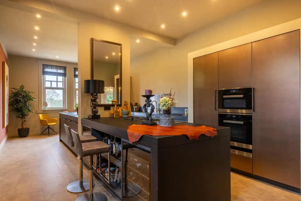 Cuisine - Historic Villa with Garden in Almen