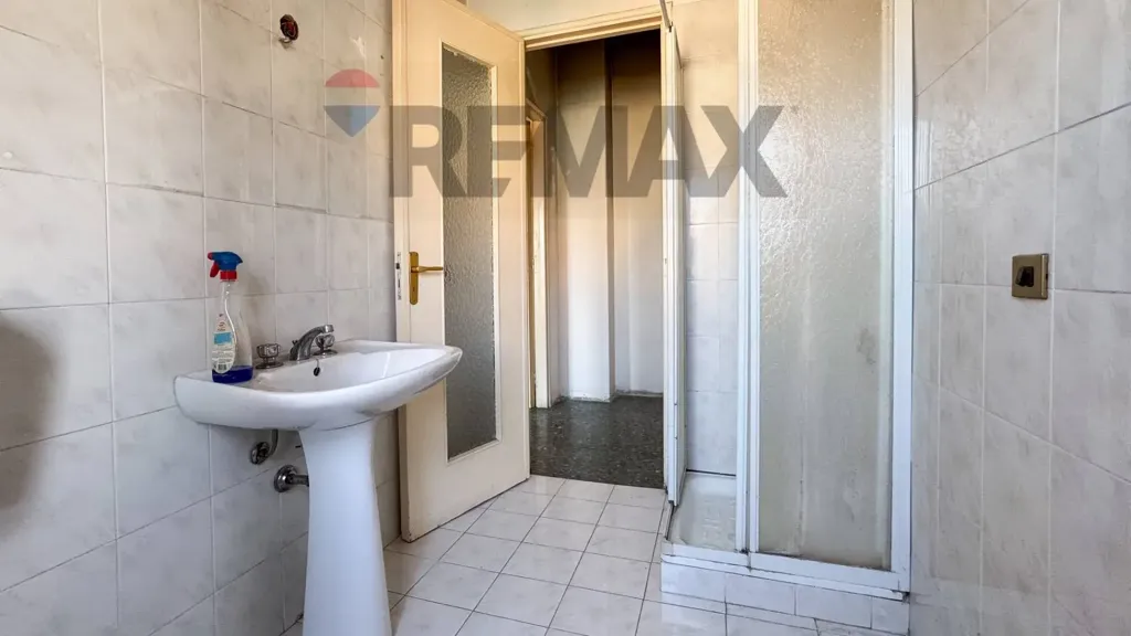 Bathrooms - 2-Bedroom Apartment for Renovation in Vercelli