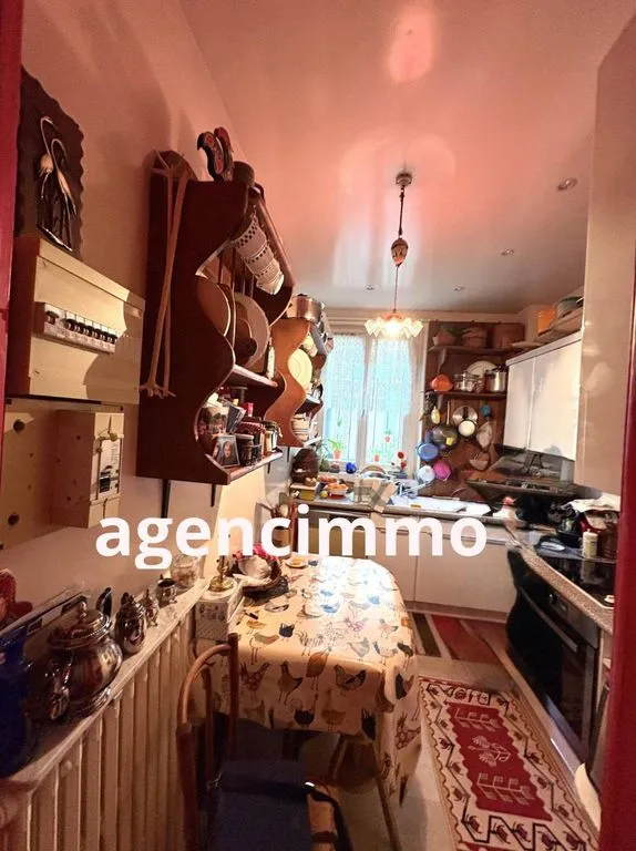 Cucina - Haussmannian Flat in Canal Saint Martin, Paris