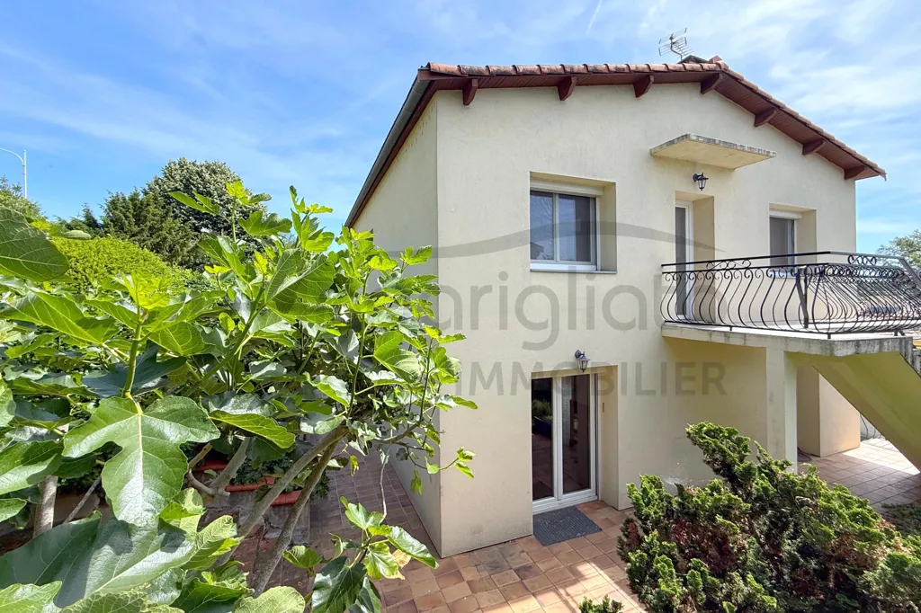 Exterior - Individual House with Garage in Blagnac