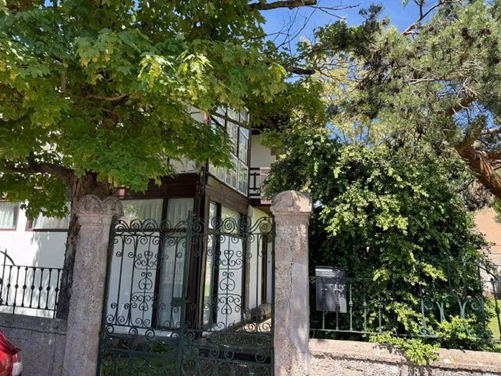 Extérieur - Charmful Chalet with Terrace in Ciudad Jardín
