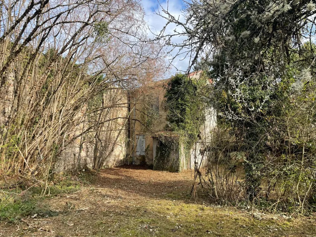 Giardino - Charming Stone House with Garden in Sugères