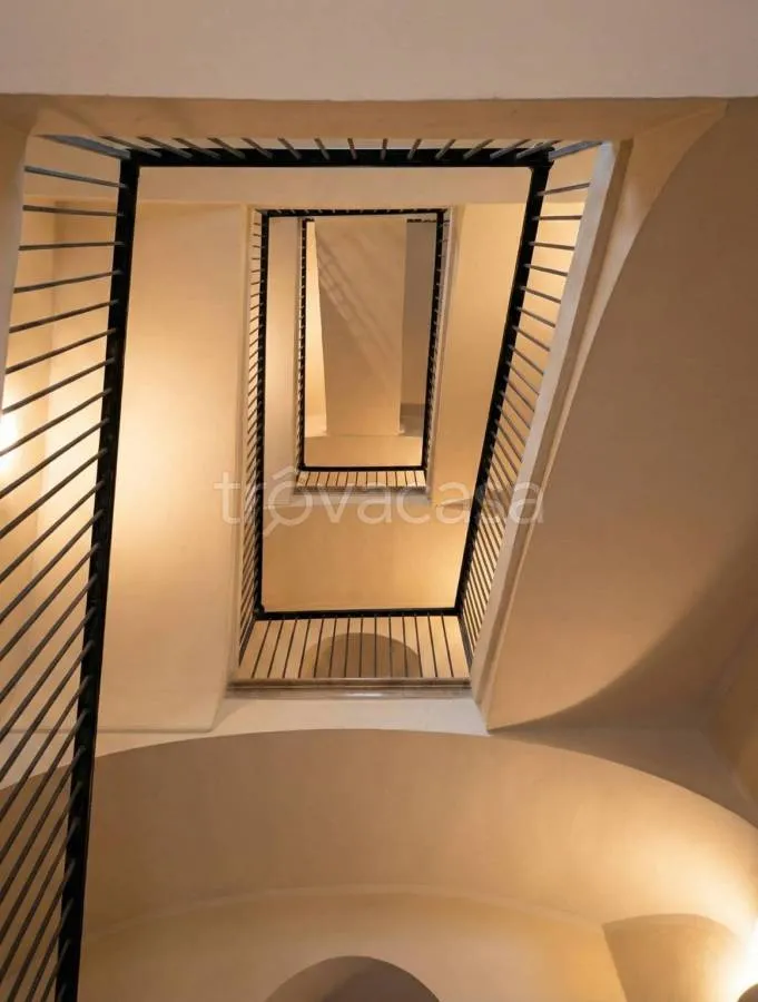 Toad - Retrofitted Studio with Balcony in Turin