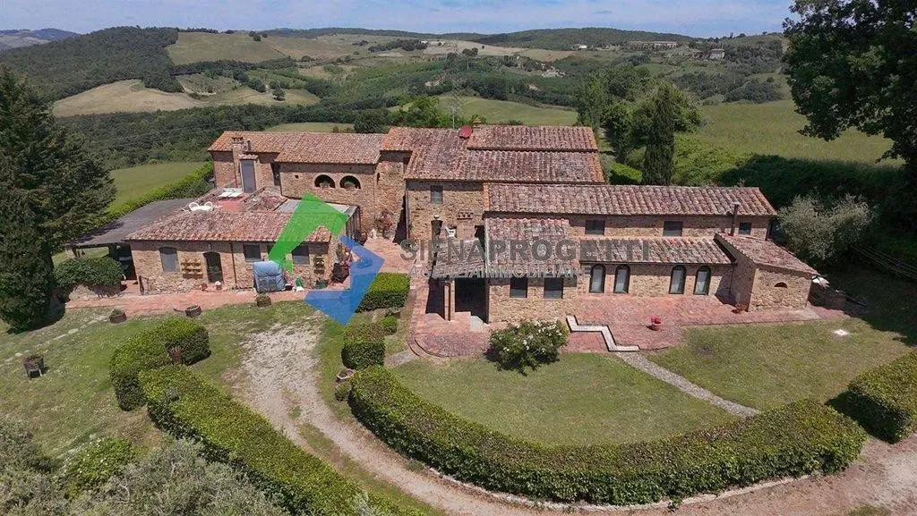 Vista aerea - Rustic Casale with Pool in Casole d'Elsa