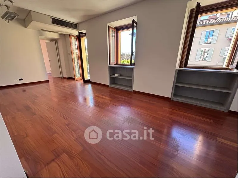 Séjour - Elegant Apartment with River View in Sesto Calende