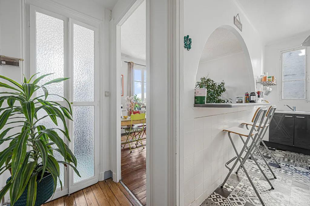 Cucina - 5-Piece Flat with Ascender in Malakoff