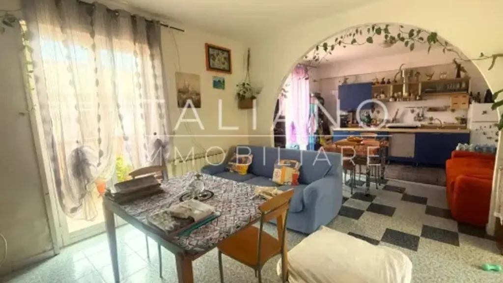 Söögituba - Seafront Apartment with Balcony in Milazzo